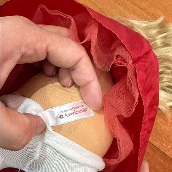 American Girl Doll in Joyful Jewels Outfit Feel Better Blonde Hair Rare Retired - Picture 13 of 13